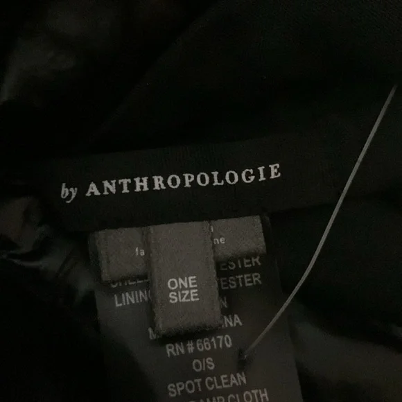 Anthropologie hat - Picture 5 of 6